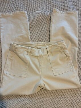 Belle by Kim Gravel Cream Casual pull-On Stretch Straight-Leg Pants, Size 2